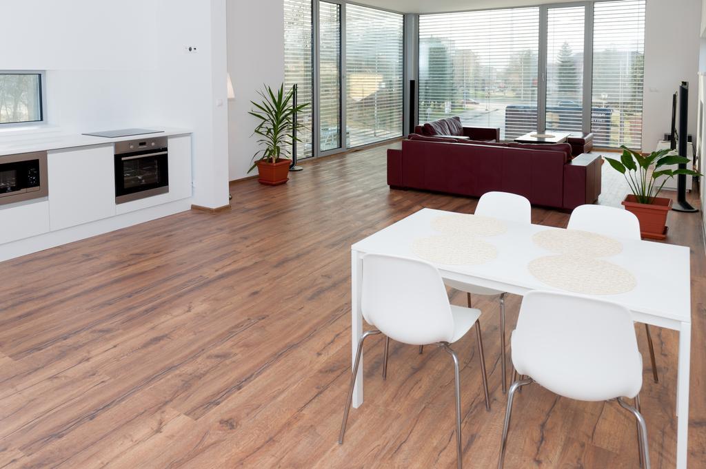 Villa Ladoven Luxusny Apartman 124M2 Martin Extérieur photo