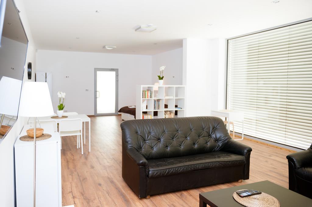 Villa Ladoven Luxusny Apartman 124M2 Martin Extérieur photo